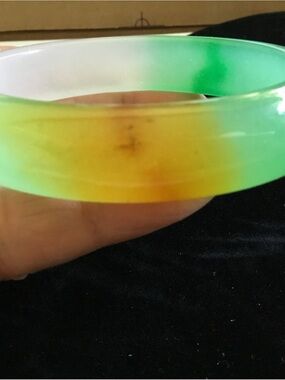 Gradient Green While & Light Brown Jade Bangle
